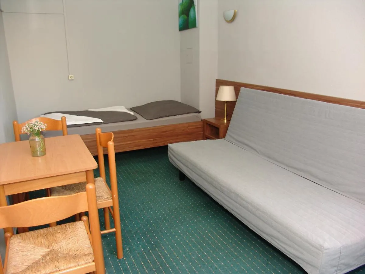 ***  City Hotel Ansbach Am Kadewe Berlim Alemanha